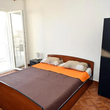 Apartments And Rooms By The Sea Orebic, Peljesac - 4517
