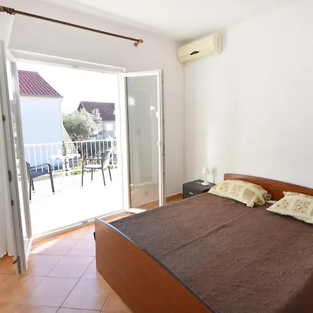 Apartments And Rooms By The Sea Orebic, Peljesac - 4517